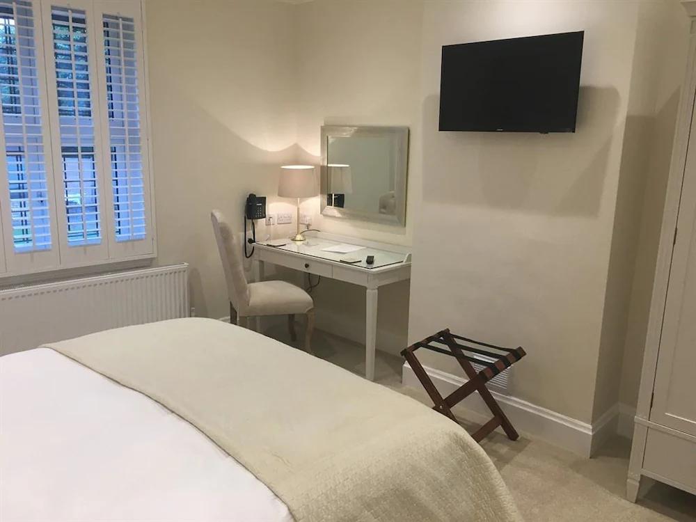 The Rising Sun Inn 5*